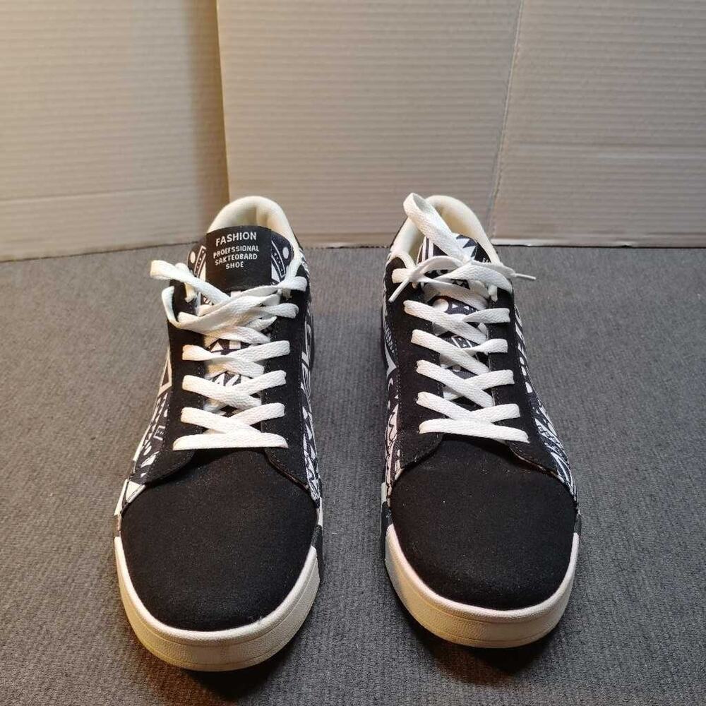 Fashion Professional Skateboard Shoes Mens 12.5 EU 47 Black White Sneakers